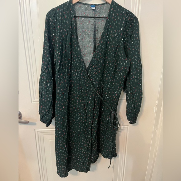 Green Floral Wrap Dress - Picture 3 of 5